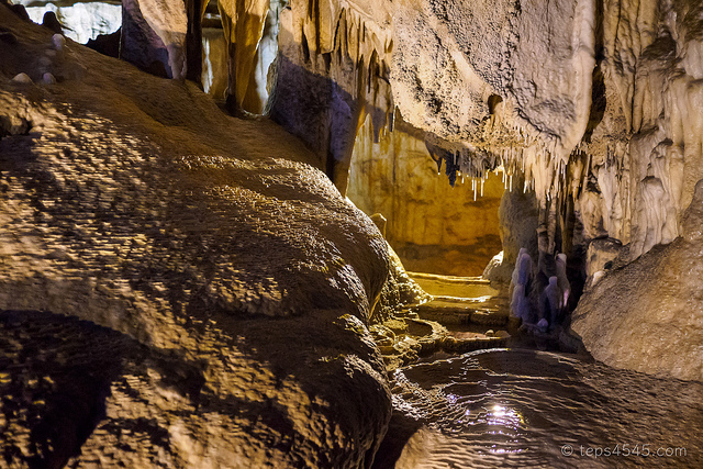 Crystal Cave / Sequia & Kings Canyon NP, CA