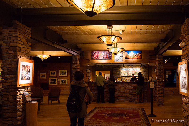 Zion Lodge Hotel Counter