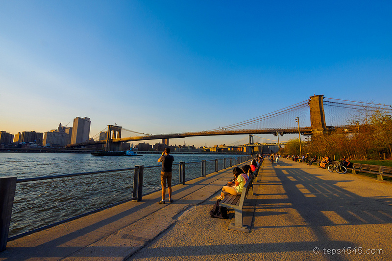 Sunset at Brooklyn Bridge Park