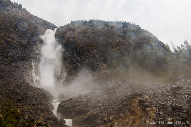 Splash! Takakkaw Falls, Yoho National Park