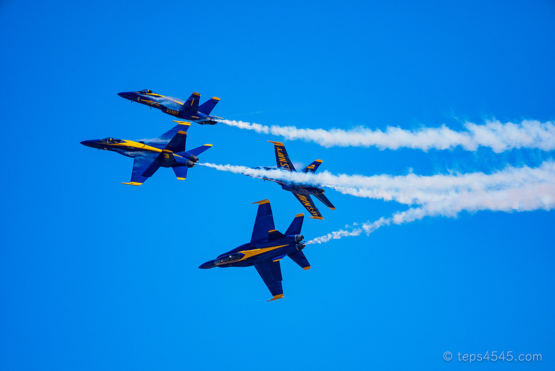 Low Break Cross / U.S. Navy Blue Angels