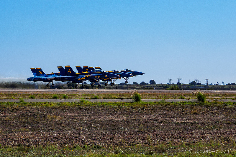 Take Off / U.S. Navy Blue Angels