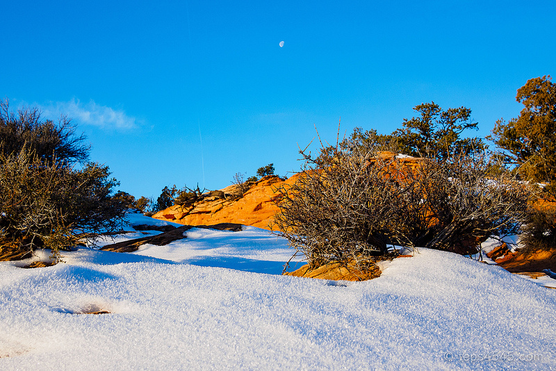 Mesa Arch Trail - snow and moon