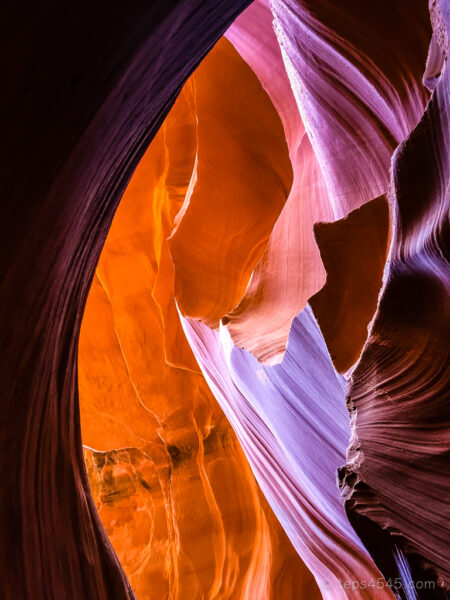 Upper Antelope Canyon, Page, AZ